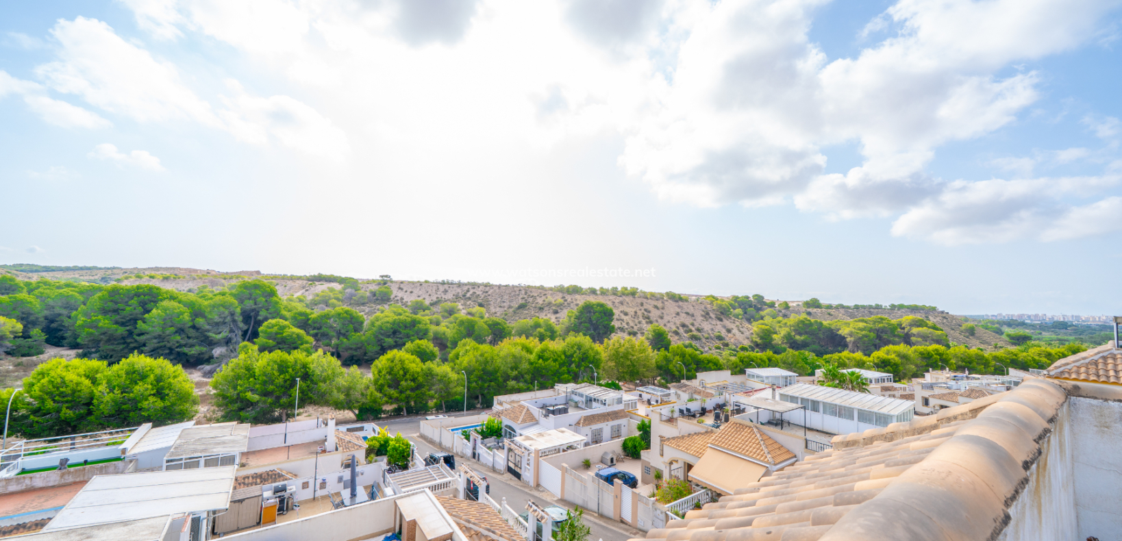 Venta - Apartmento - Urb. La Marina