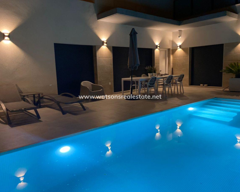 Venta - Chalet Independiente - Daya Nueva