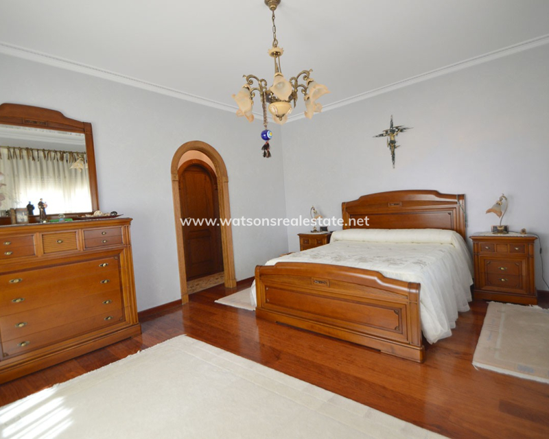 Venta - Chalet Independiente - La Callosina