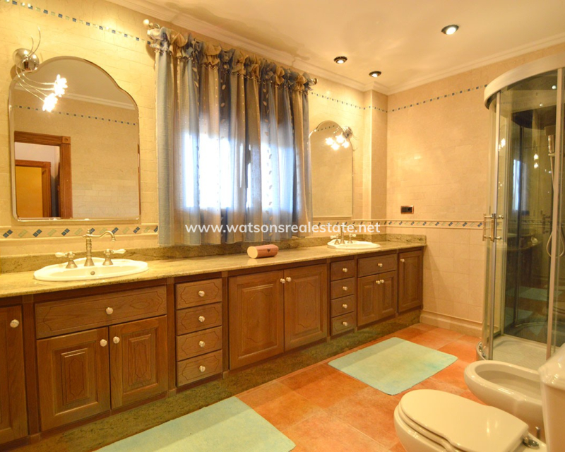 Venta - Chalet Independiente - La Callosina
