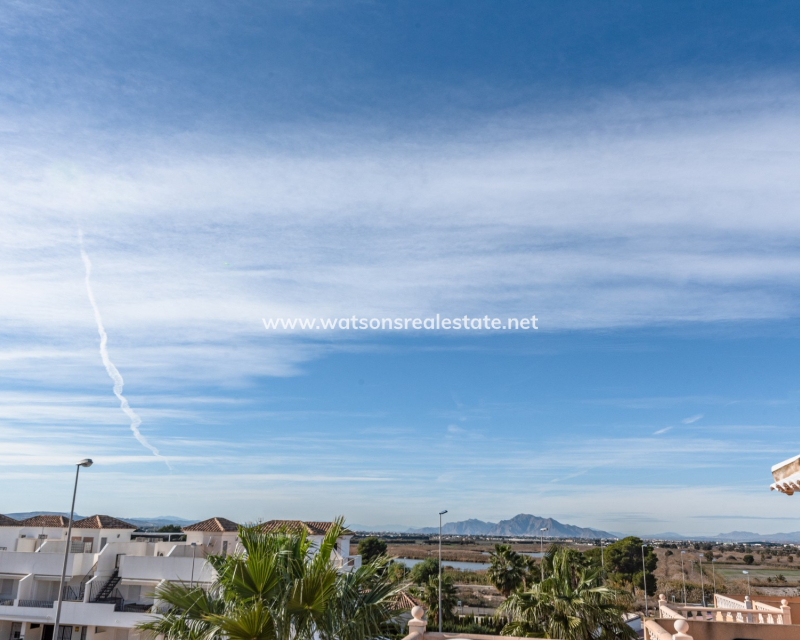 Venta - Chalet Independiente - Urb. El Oasis - La Marina