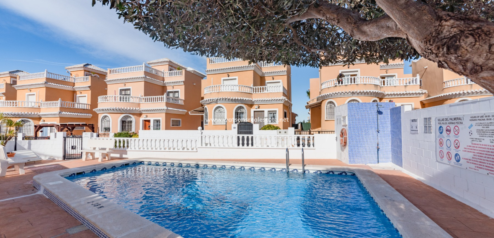 Venta - Chalet Independiente - Urb. El Oasis - La Marina