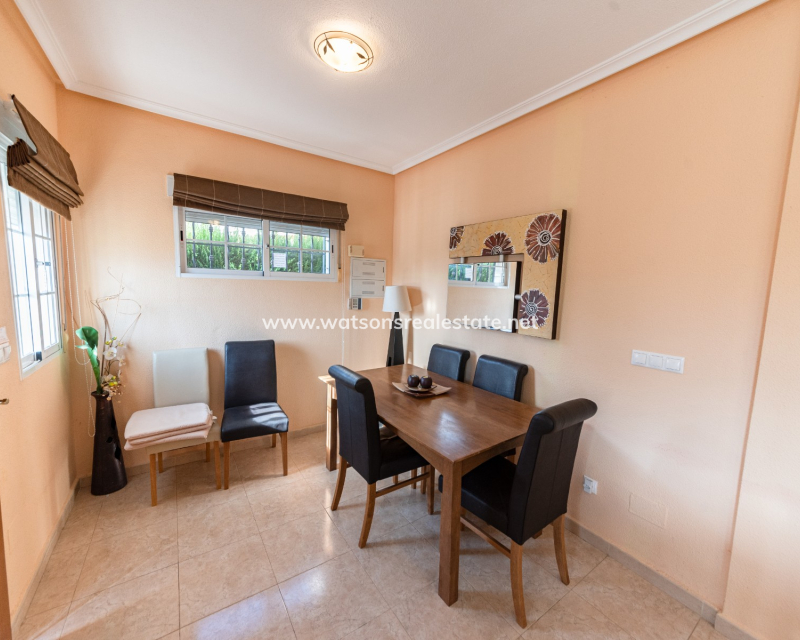 Venta - Chalet Independiente - Urb. El Oasis - La Marina