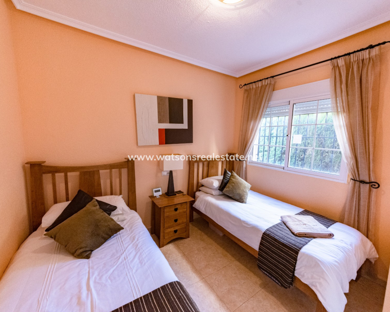 Venta - Chalet Independiente - Urb. El Oasis - La Marina