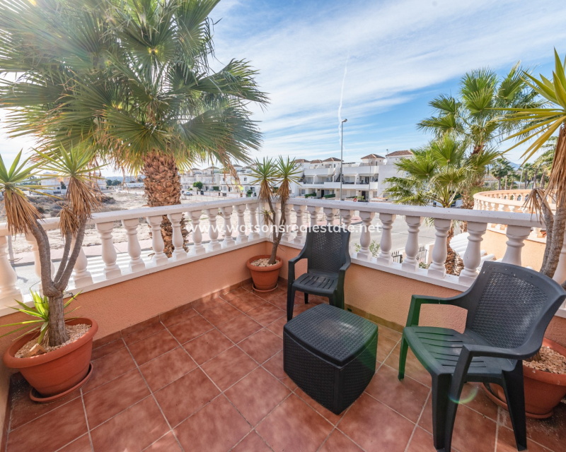 Venta - Chalet Independiente - Urb. El Oasis - La Marina