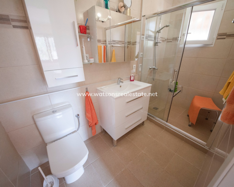 Venta - Chalet Independiente - Urb. El Oasis - La Marina