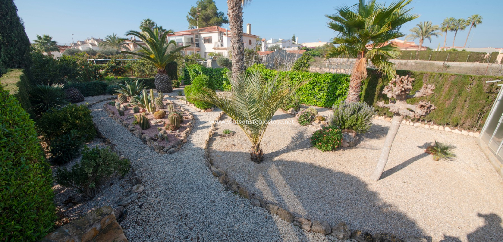 Venta - Chalet Independiente - Urb. El Oasis - La Marina