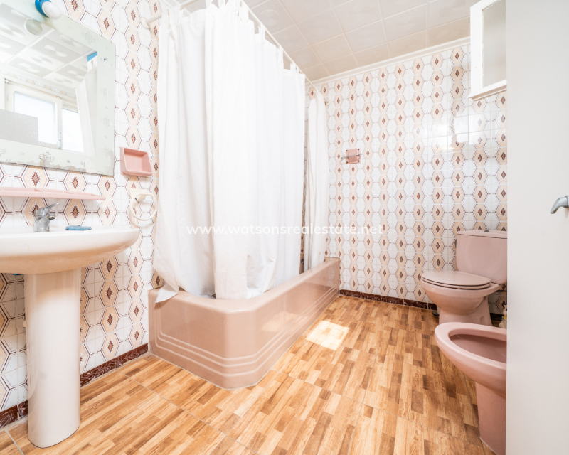 Venta - Chalet Independiente - Urb. El Oasis - La Marina