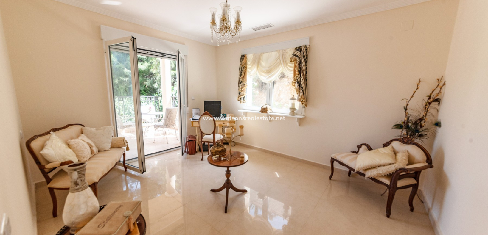 Venta - Chalet Independiente - Urb. La Escuera