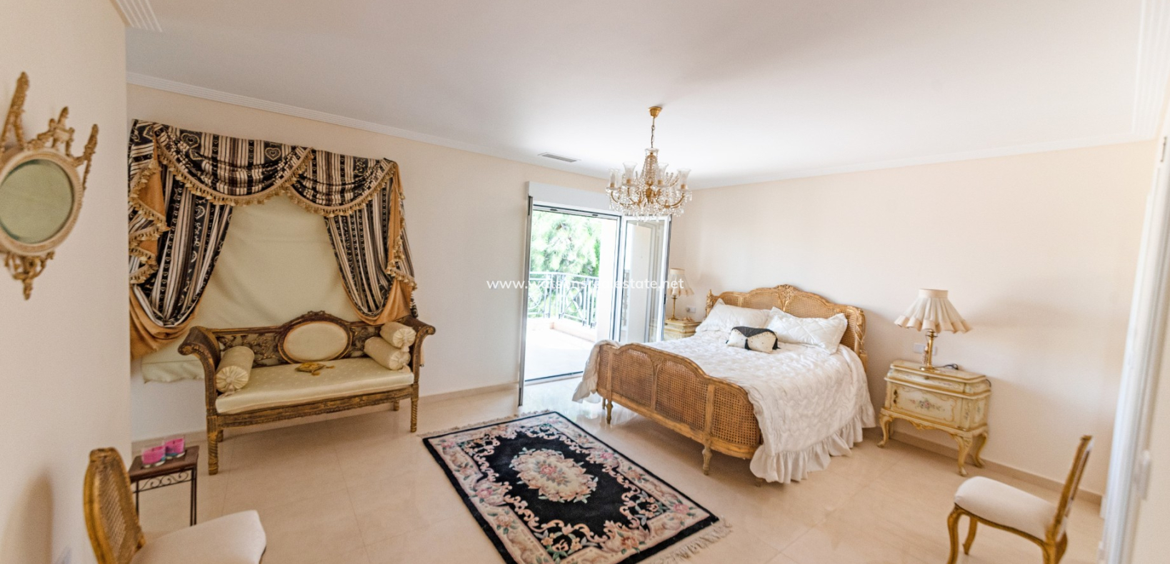 Venta - Chalet Independiente - Urb. La Escuera