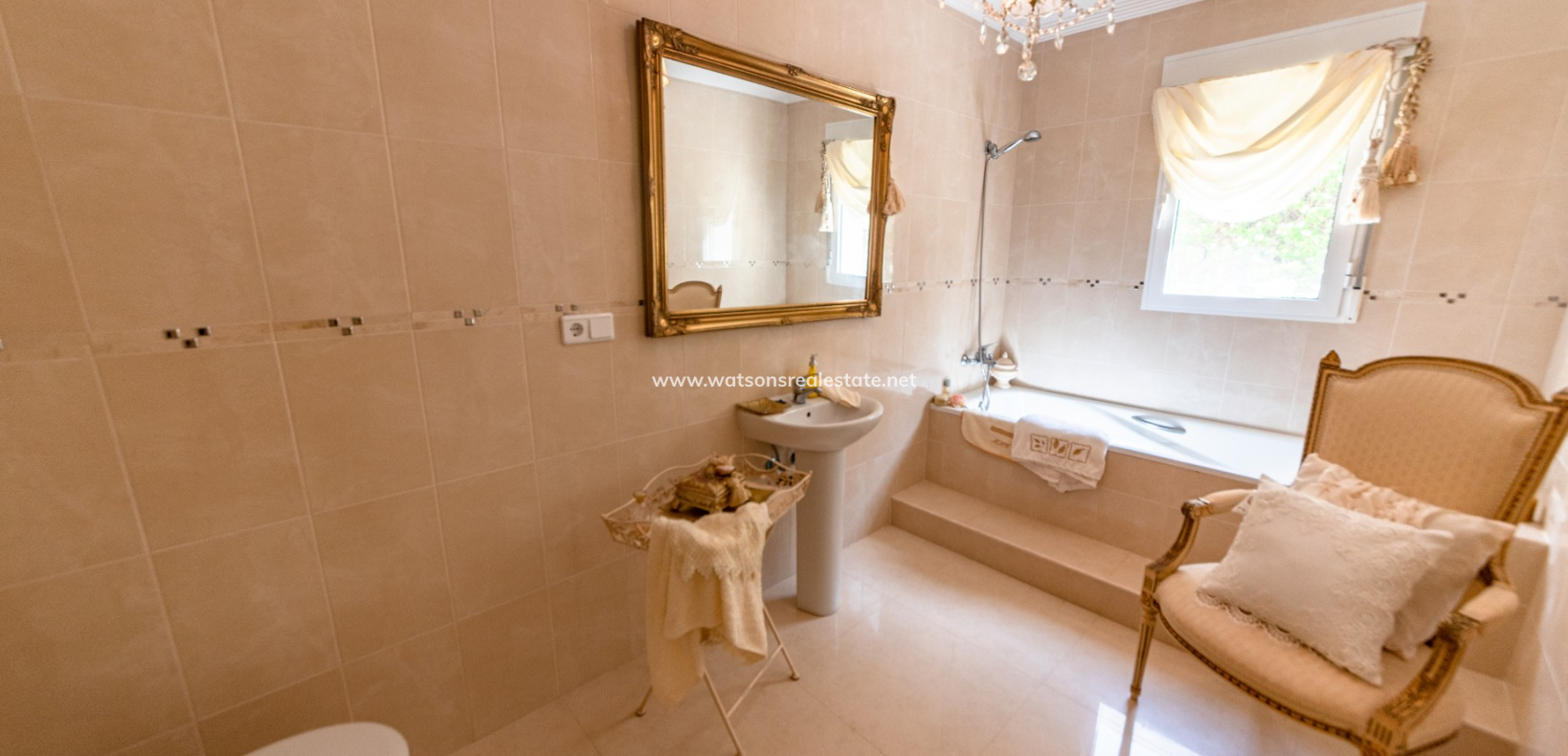 Venta - Chalet Independiente - Urb. La Escuera