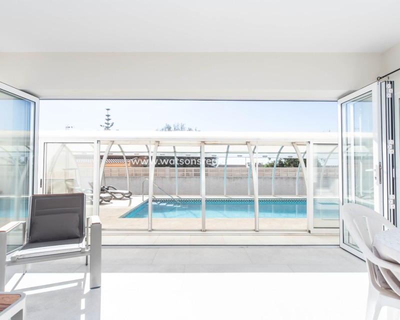 Venta - Chalet Independiente - Urb. La Escuera