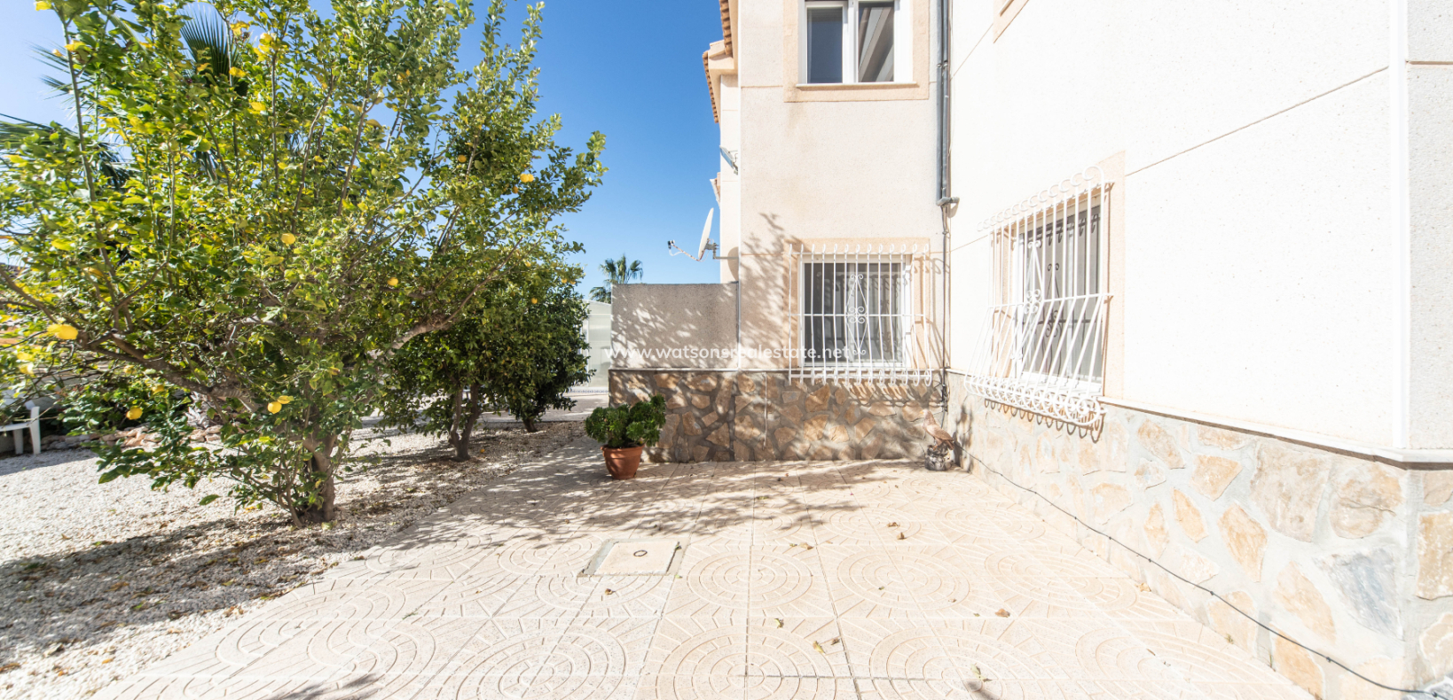 Venta - Chalet Independiente - Urb. La Escuera
