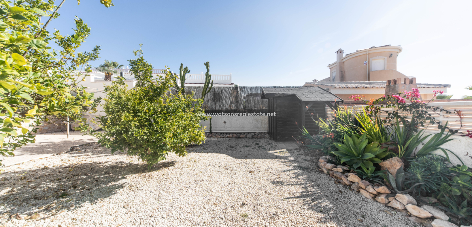 Venta - Chalet Independiente - Urb. La Escuera