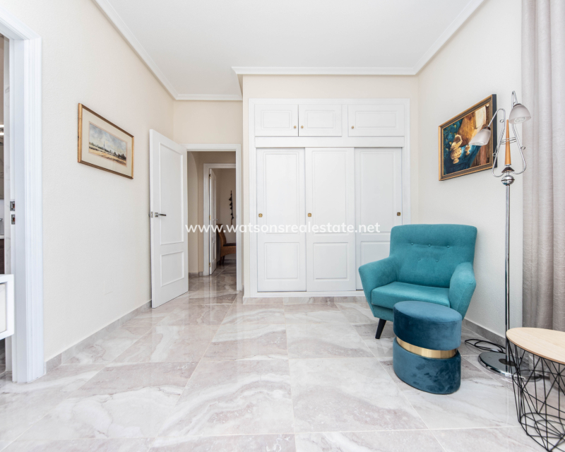Venta - Chalet Independiente - Urb. La Escuera