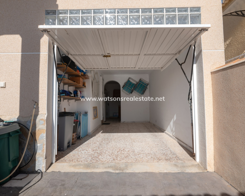 Venta - Chalet Independiente - Urb. La Marina