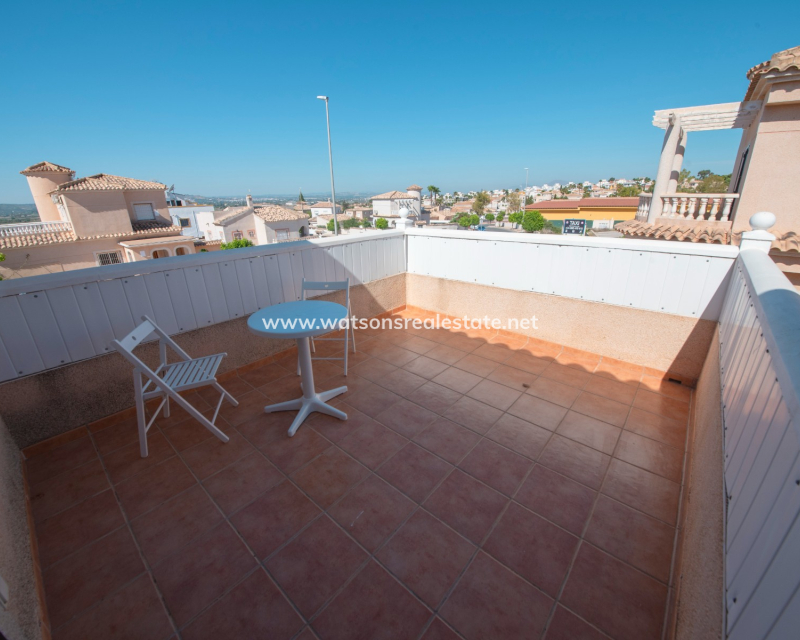 Venta - Chalet Independiente - Urb. La Marina