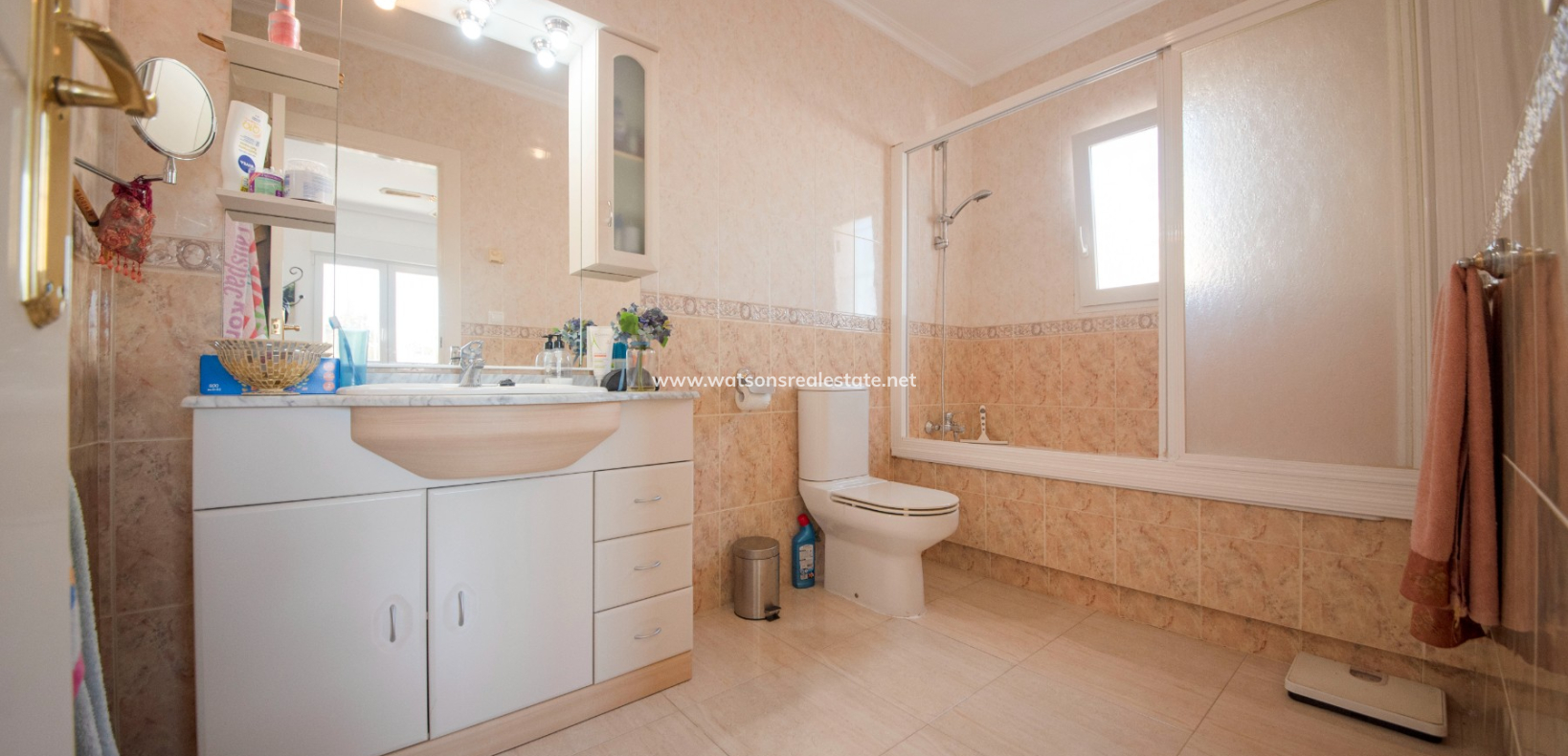 Venta - Chalet Independiente - Urb. La Marina