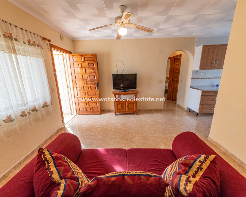 Venta - Chalet Independiente - Urb. La Marina