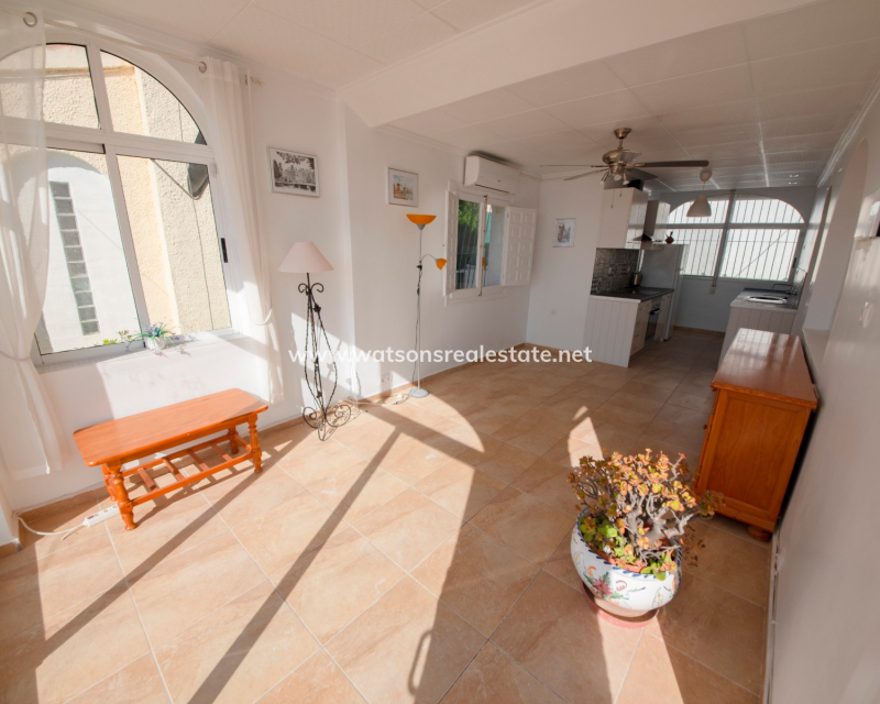 Venta - Chalet Independiente - Urb. La Marina