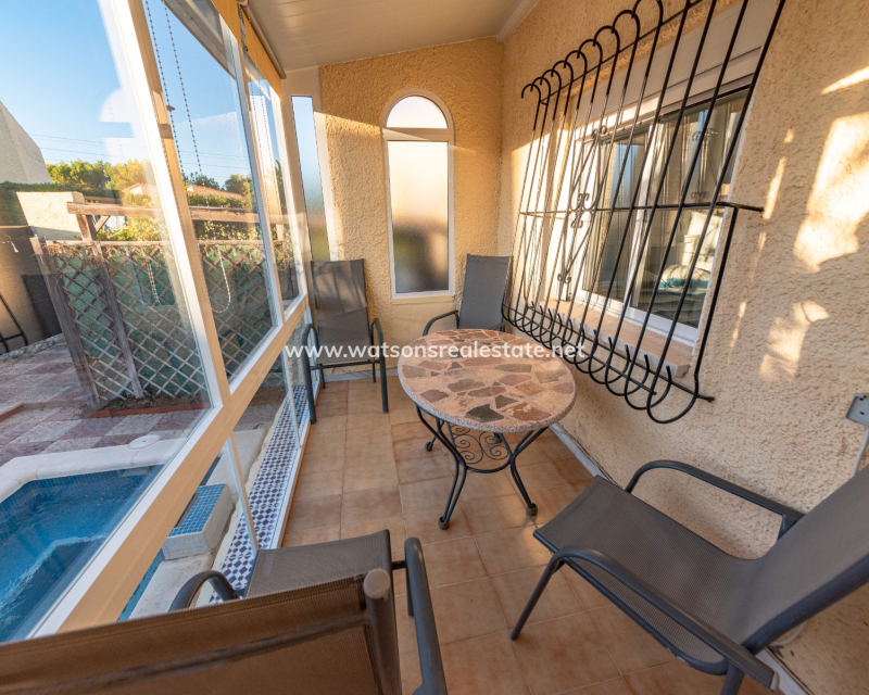 Venta - Chalet Independiente - Urb. La Marina