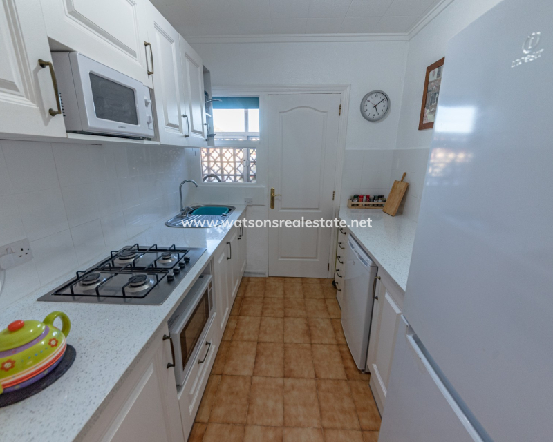 Venta - Chalet Independiente - Urb. La Marina