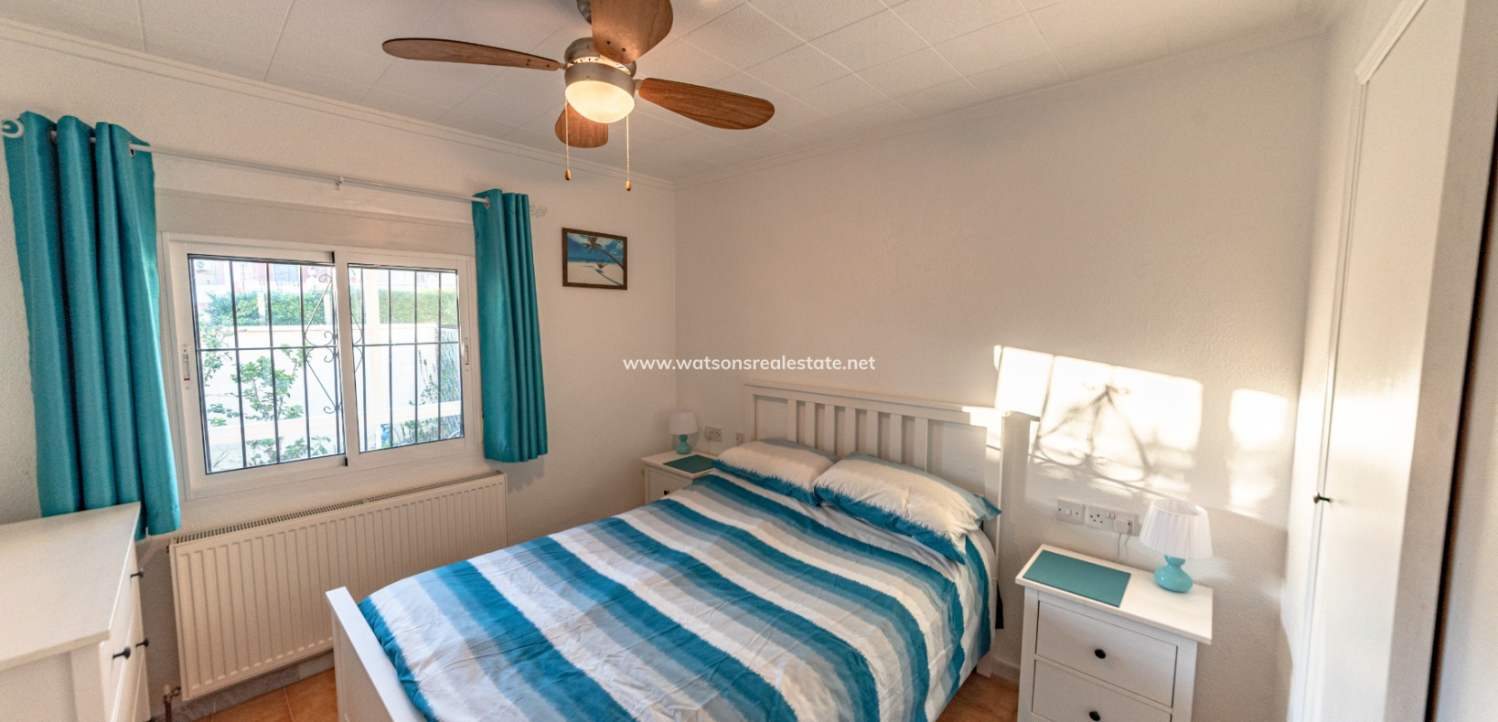 Venta - Chalet Independiente - Urb. La Marina