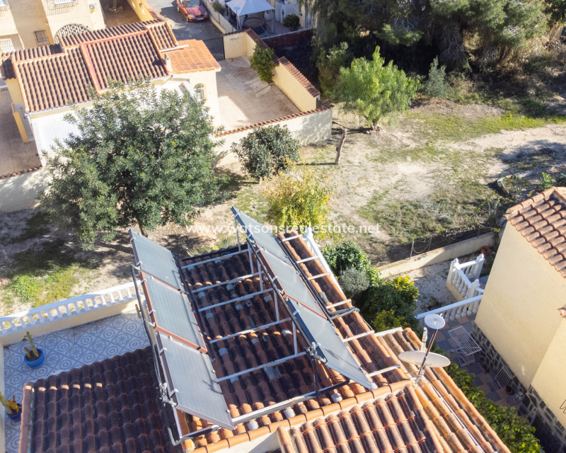 Venta - Chalet Independiente - Urb. La Marina