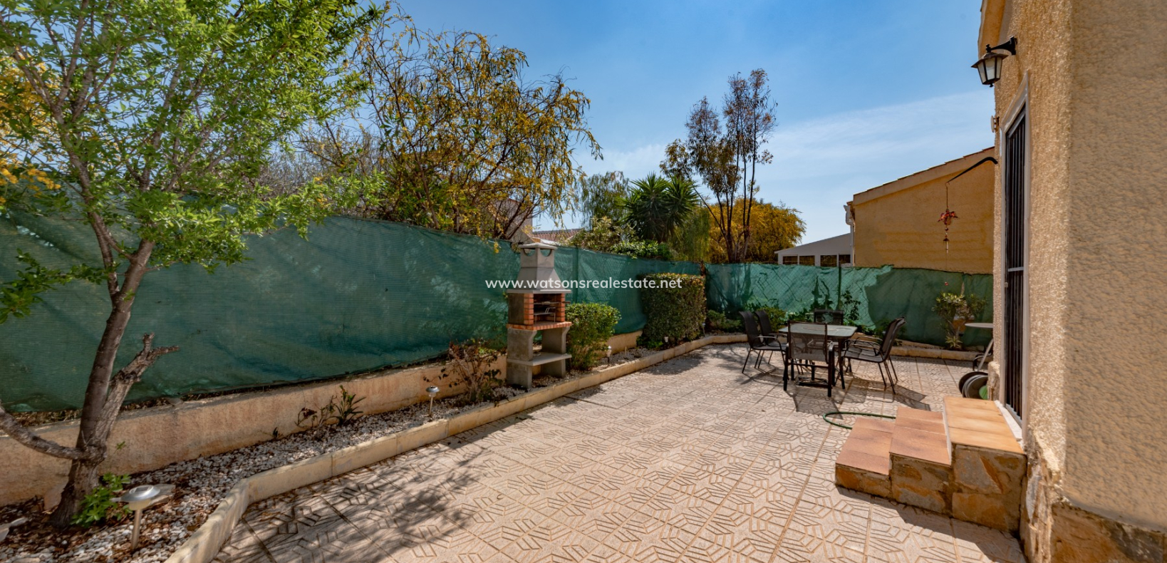 Venta - Chalet Independiente - Urb. La Marina