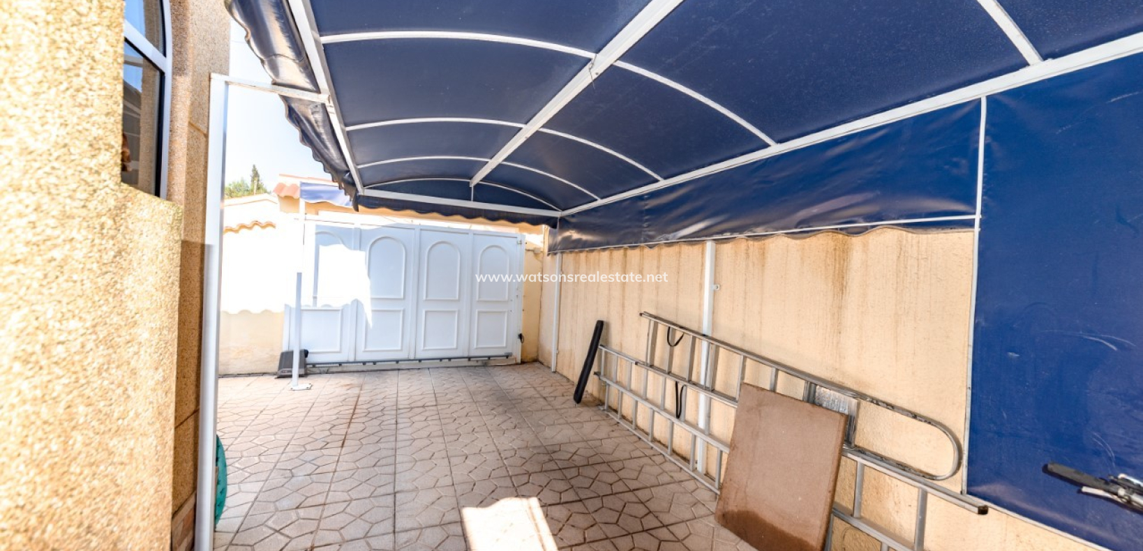 Venta - Chalet Independiente - Urb. La Marina