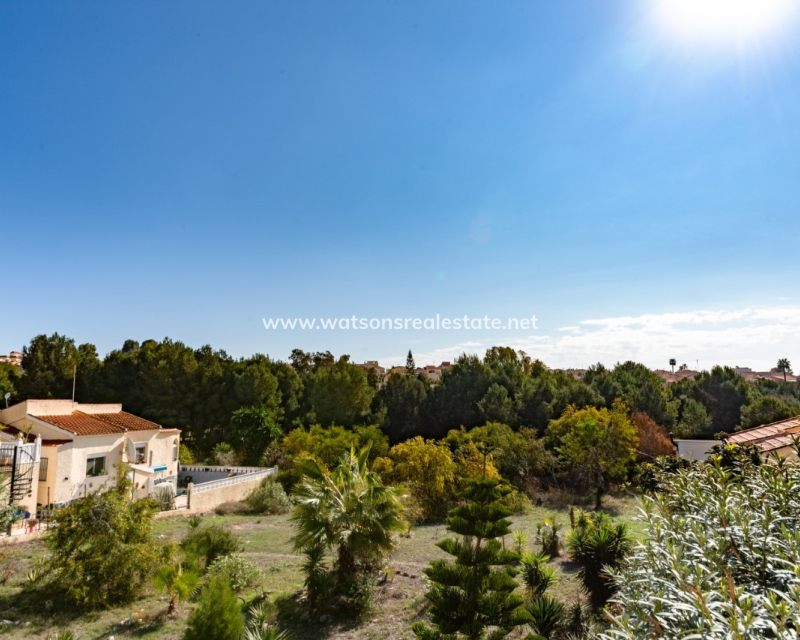Venta - Chalet Independiente - Urb. La Marina