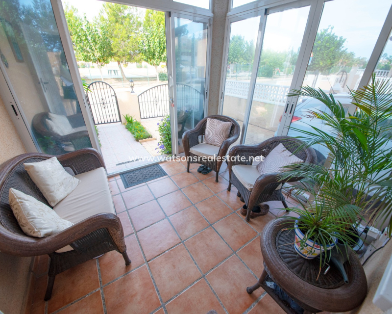 Venta - Chalet Independiente - Urb. La Marina