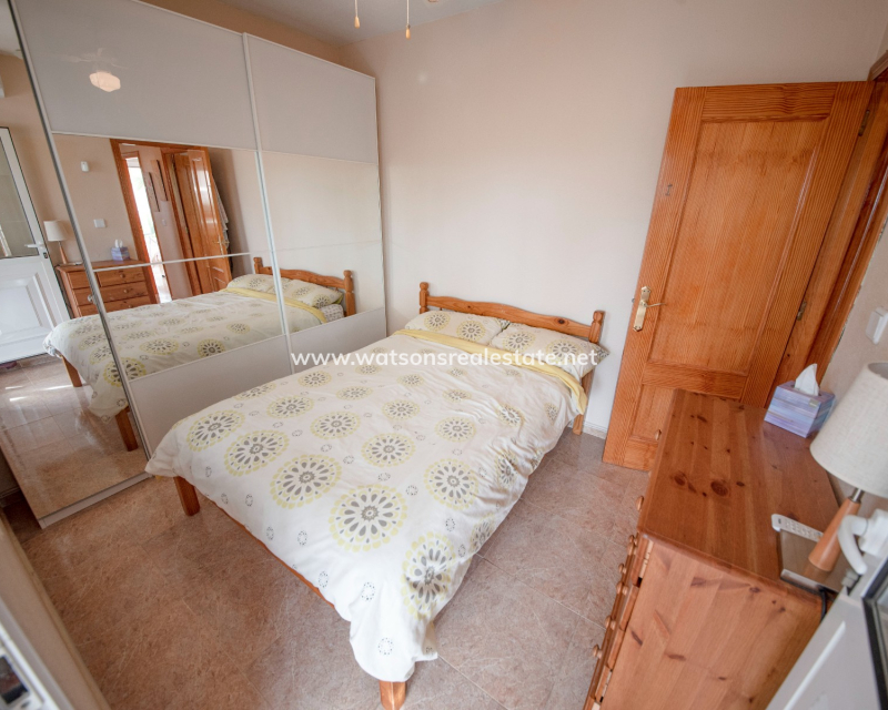 Venta - Chalet Independiente - Urb. La Marina