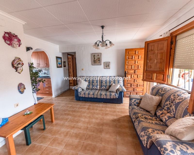 Venta - Chalet Independiente - Urb. La Marina