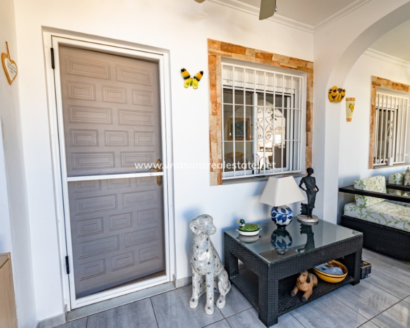 Venta - Chalet Independiente - Urb. La Marina