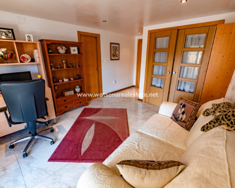 Venta - Chalet Independiente - Urb. La Marina