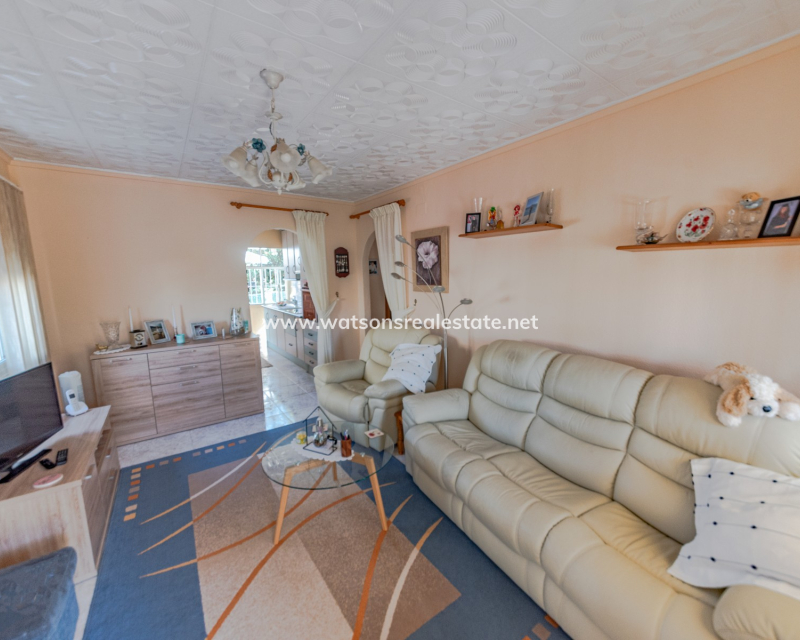 Venta - Chalet Independiente - Urb. La Marina