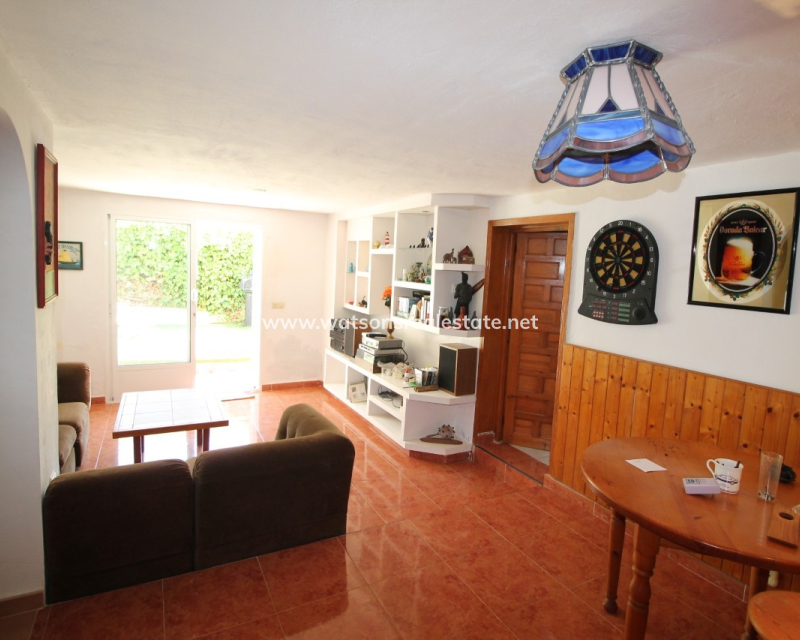 Venta - Chalet Independiente - Urb. La Marina