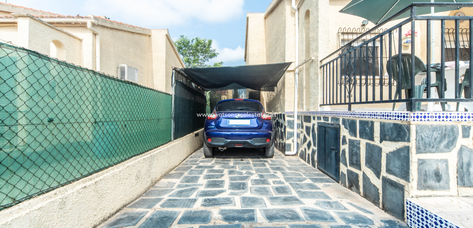 Venta - Chalet Independiente - Urb. La Marina