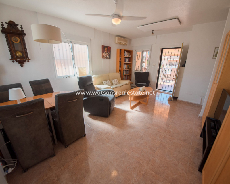 Venta - Chalet Independiente - Urb. La Marina