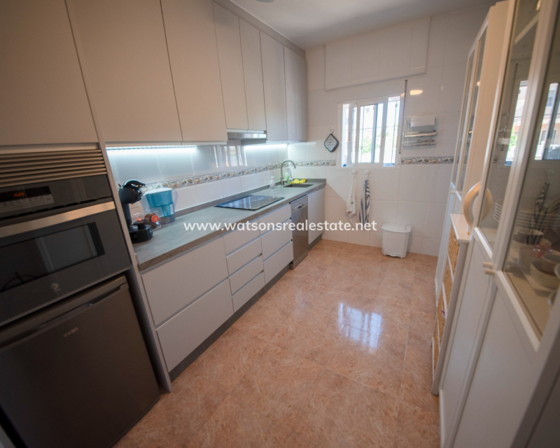 Venta - Chalet Independiente - Urb. La Marina