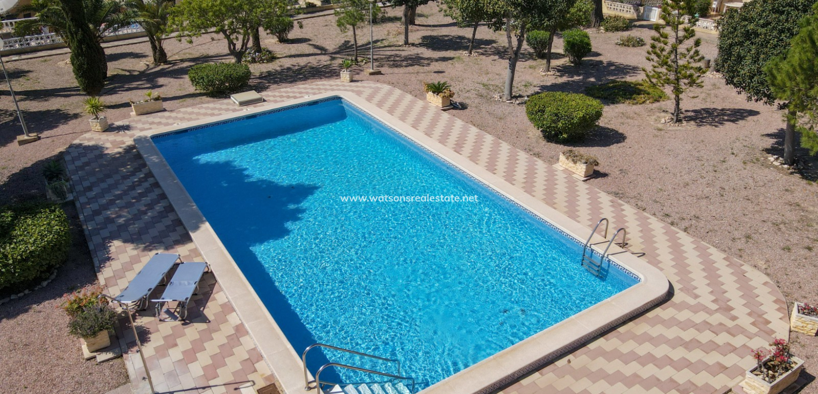 Venta - Chalet Independiente - Urb. La Marina