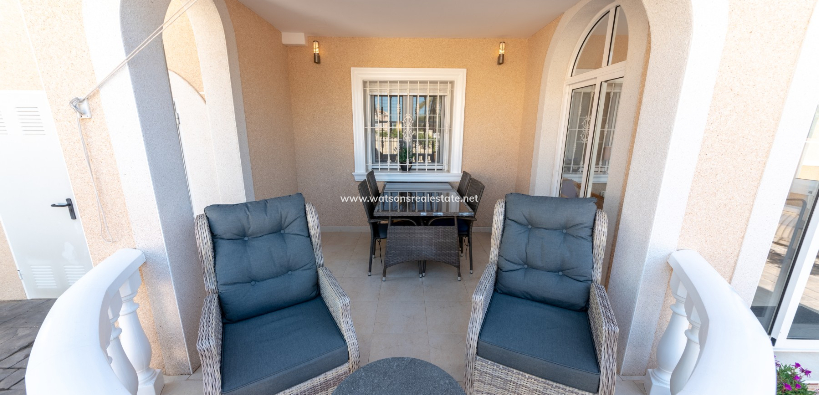 Venta - Chalet Independiente - Urb. La Marina