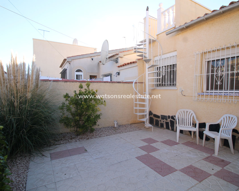 Venta - Chalet Independiente - Urb. La Marina