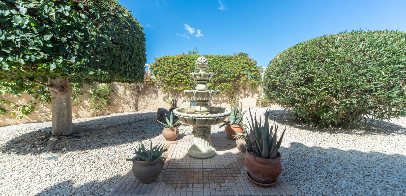 Venta - Chalet Independiente - Urb. La Marina