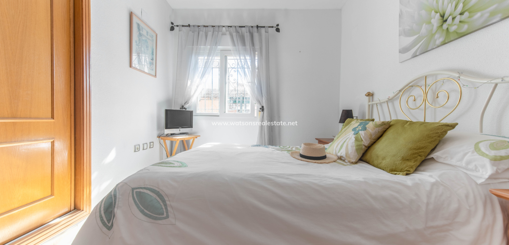 Venta - Chalet Independiente - Urb. La Marina