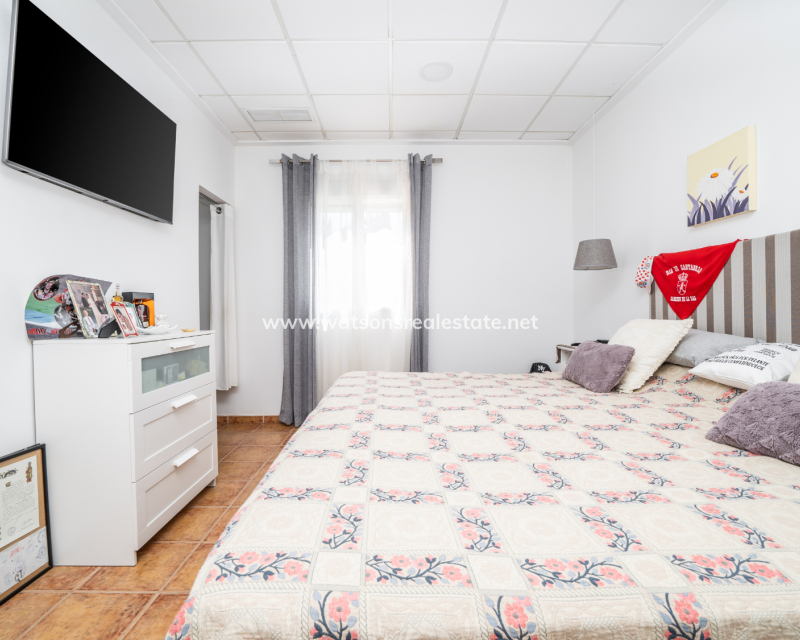 Venta - Chalet Independiente - Urb. La Marina