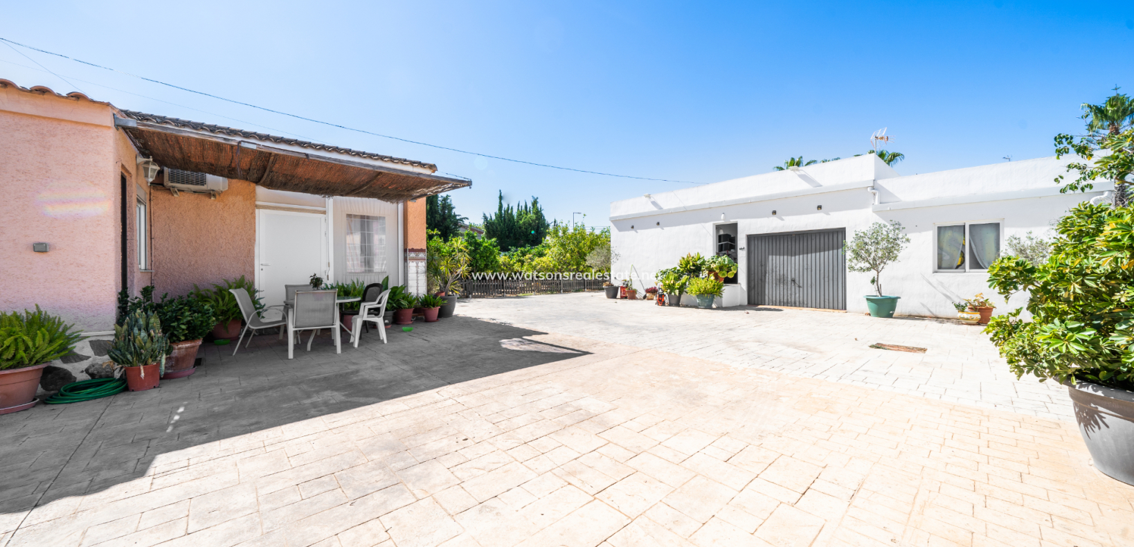 Venta - Chalet Independiente - Urb. La Marina