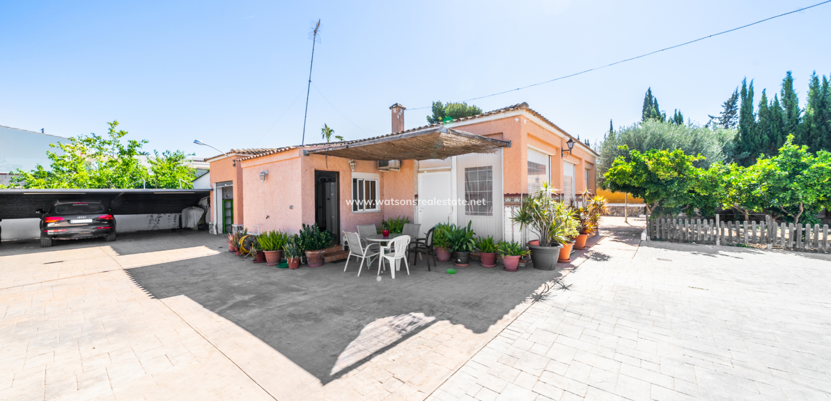 Venta - Chalet Independiente - Urb. La Marina
