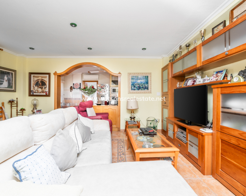 Venta - Chalet Independiente - Urb. La Marina